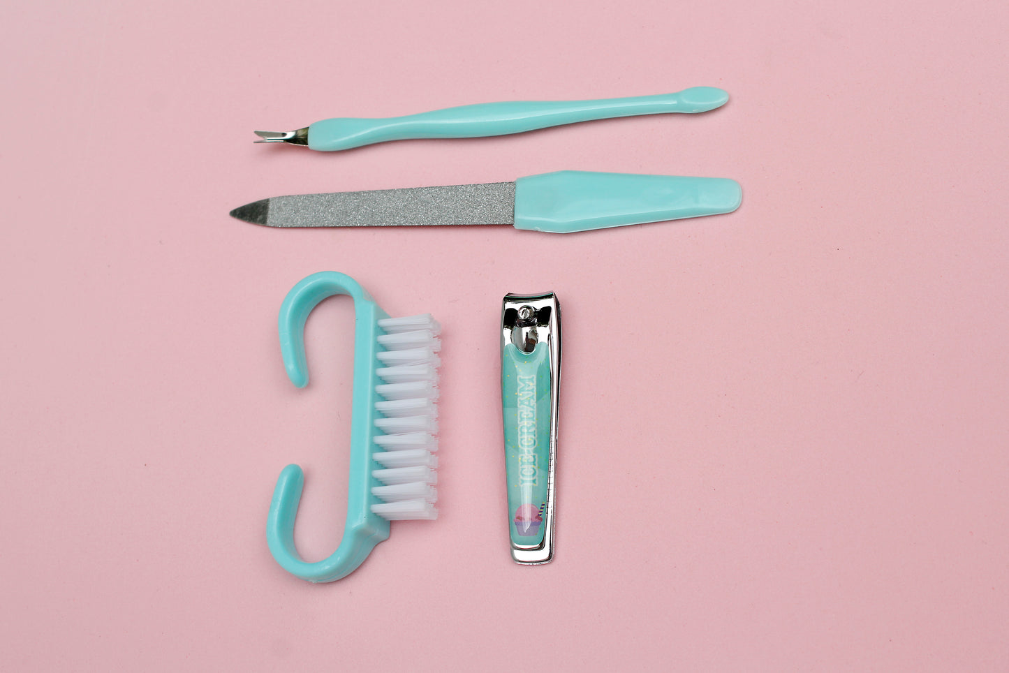 Kit de Belleza Easy Beauty Manicure, Cepillo, Lima, Corta cutícula, Alicate