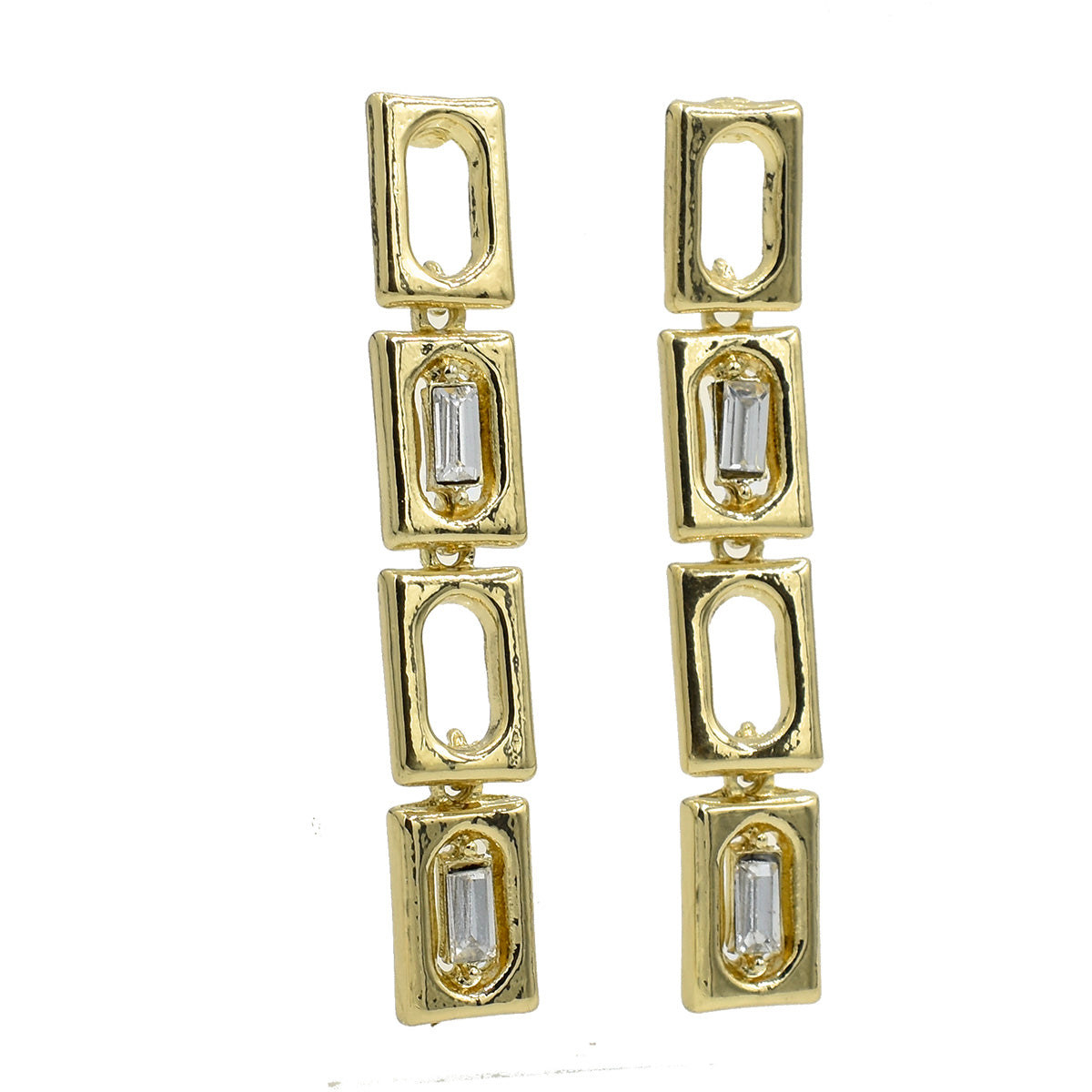 Juego De Aretes (Lulu) Colgantes Color Oro