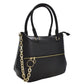 Bolsa [Baby Phat] tipo tote con diseño grabado, cadena y bolsa frontal color negro