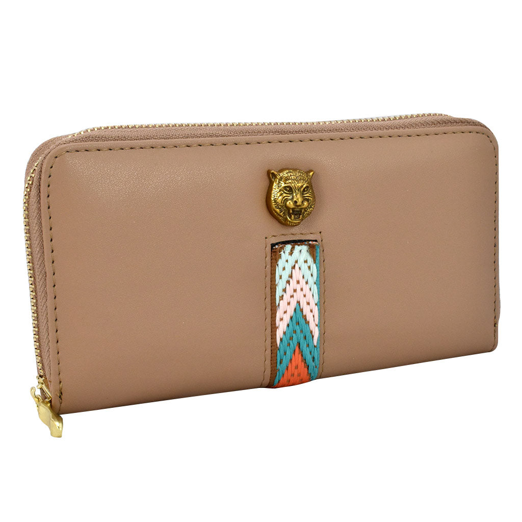 Cartera para dama Peschelle con franja bordada y detalle de tigre color nude