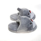 Pantufla para niña [Peschelle] con diseño de tiburón color gris