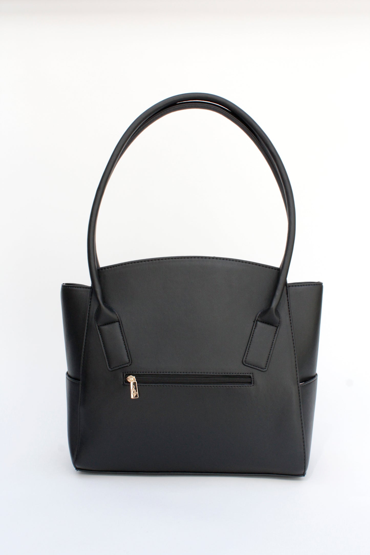 Bolsa [Baby Phat] Tote Con Diseño Capitonado Color Negro