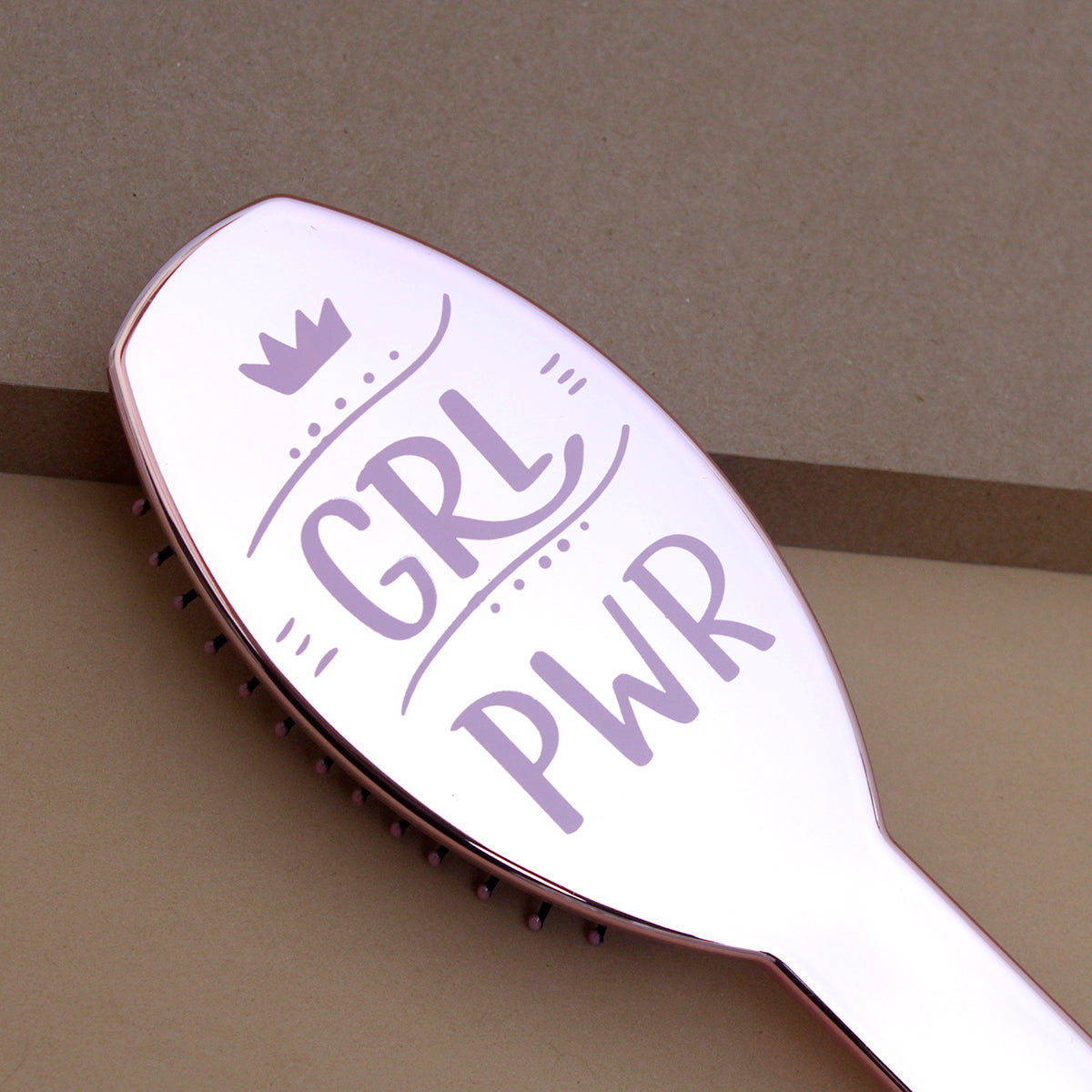 Cepillo cuadrado acojinado con diseño de GRL PWR